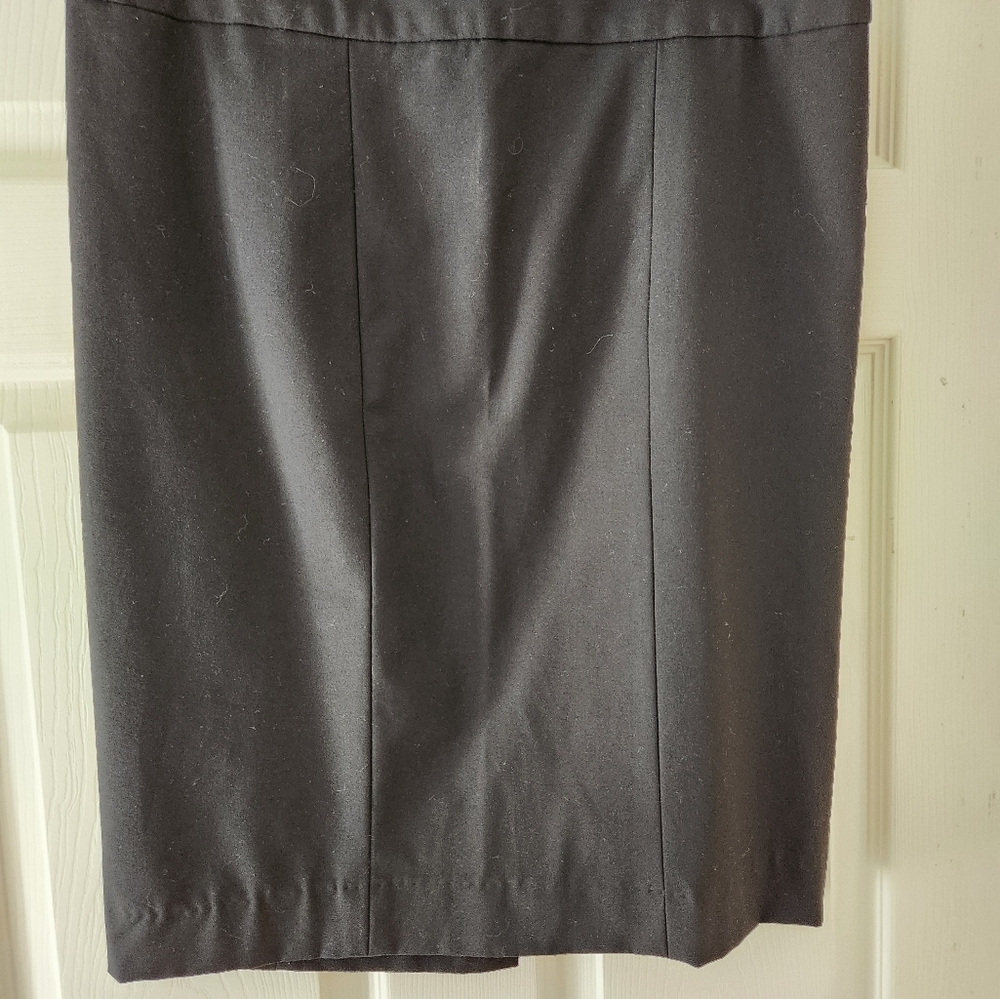GAP pencil skirt.